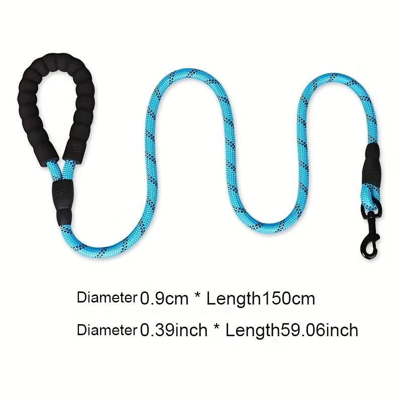Reflective Padded Pet Leash: Comfort for All Sizes